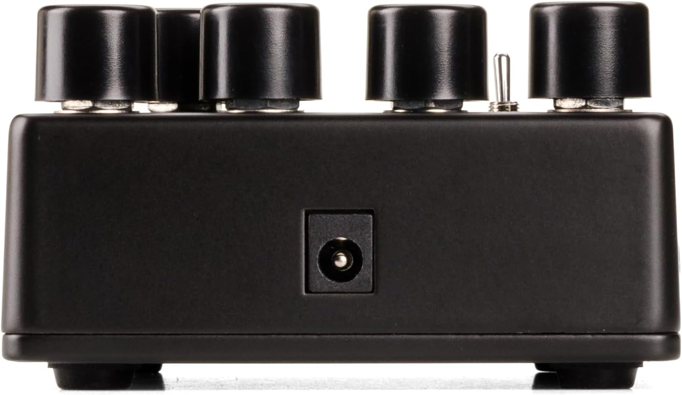 Eletcro-Harmonix 15 Watt Howitzer Pedal Guitar Amp/Preamp Pedal