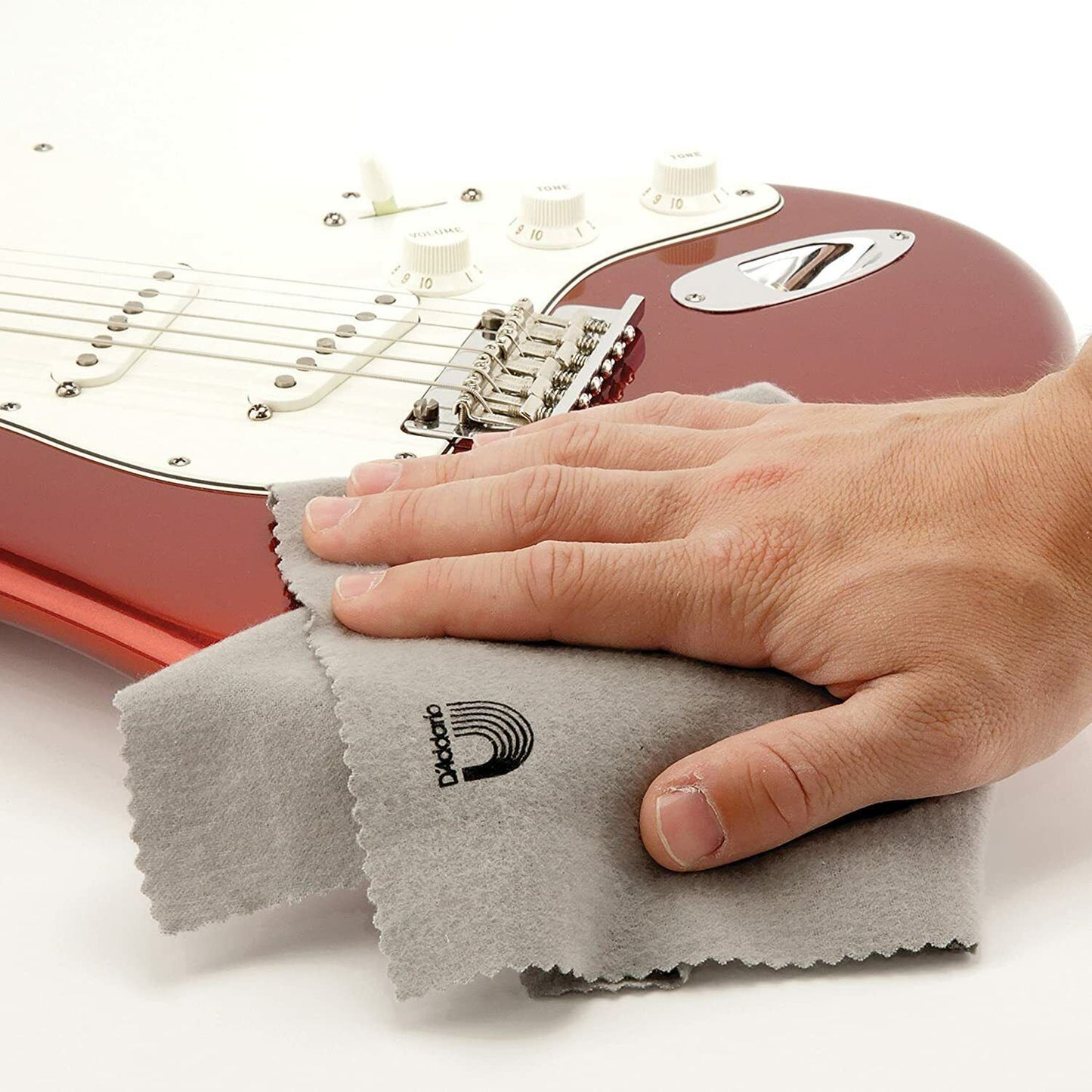 D'Addario PWPC1 Pre-Treated Micro-Fiber Polish Cloth for All Instruments